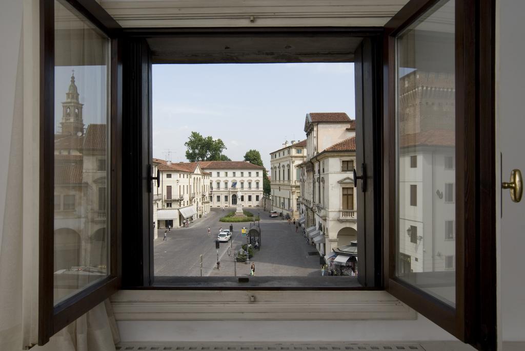 Le Dimore Del Conte Vicenza Ruang foto